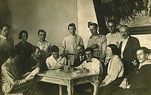 At second congress, at table: Will Gallacher, Clarke, John Reed, Sylvia Pankhurst