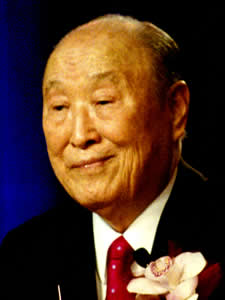 Retrato Sun Myung Moon